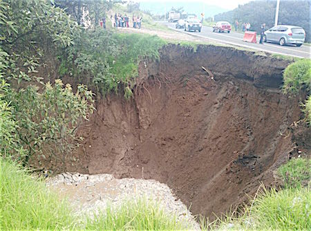 carretera desgajamiento desvale