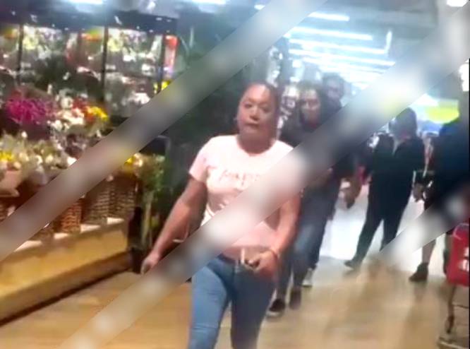VIDEO: Farderas ‘embarazadas’ llevaban la panza llena de mercancía