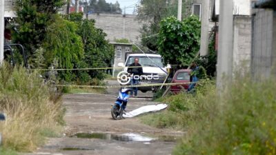 DRAMA. Mujer es asesinada después de dejar a sus hijos en la escuela; querían robarle su moto
