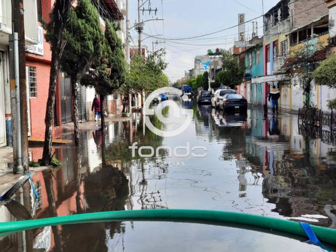 VIACRUCIS: Familias siguen inundadas y autoridades apenas llegaron a ayudar