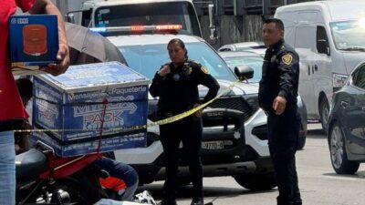 CAÍDO: Joven se ganaba la vida como mensajero en moto y hoy murió arrollado