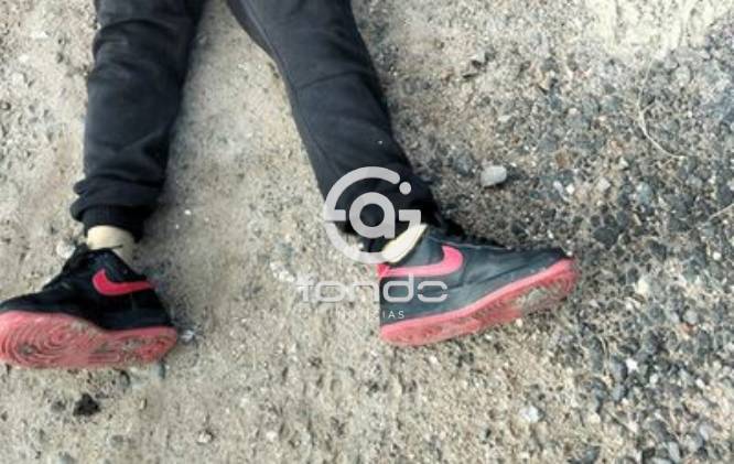 TERRIBLE. Joven es asesinado de tres disparos en la cabeza; vecinos encontraron el cuerpo