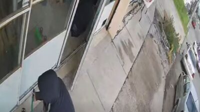 ÚLTIMA HORA. Graban rapto de dos hermanitos en Edomex; se los llevaron en una Jeep