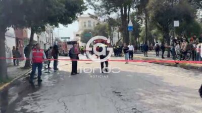 URGENTE: Estudiantes queman una patrulla durante protestas por el 2 de octubre