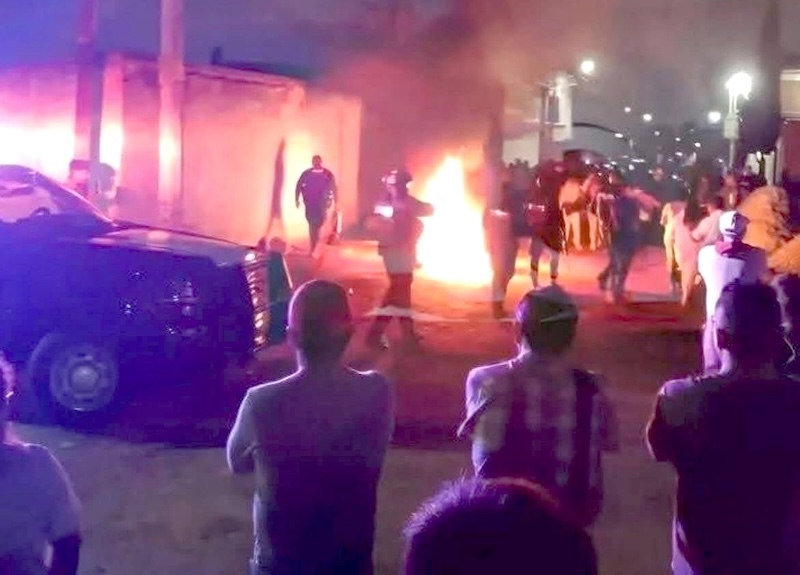 ÚLTIMA HORA. Presunto delincuente muere golpeado y quemado por pobladores; lo acusaron de agredir a dos menores