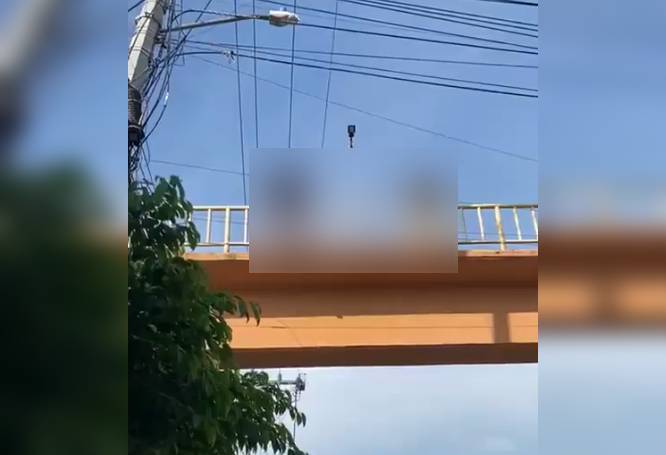 VIDEO: Guardia Nacional intenta convencer a joven de no saltar; no lo logró