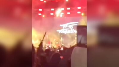 VIDEO: Cantante Tito Torbellino Jr. saluda a líder criminal y detonan armas de alto poder