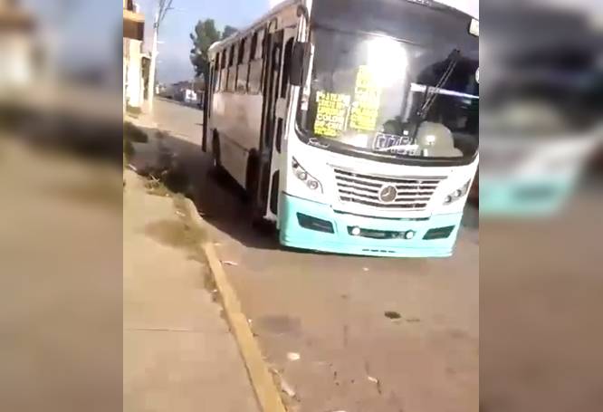 VIDEO: ‘Por eso son los 14’; choferes se burlan del aumento y enseñan unidades deplorables