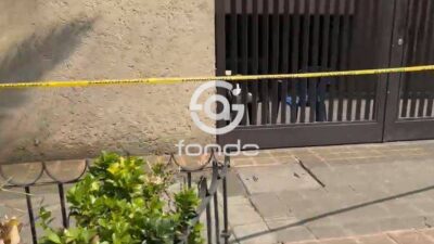URGENTE: Asaltante intenta robar un auto y muere abatido por un policía
