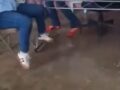 VIDEO: Intentan linchar a maestra de kínder que maltrató a un niño con autismo