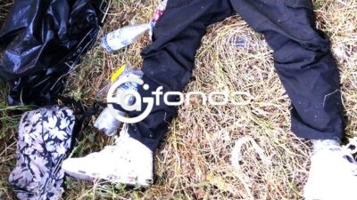 MISTERIO: Él estaba solo junto a las vías y quedó muerto entre la maleza