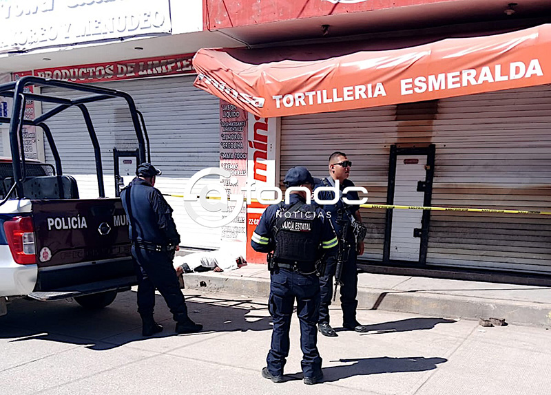 DRAMA. Víctor Tonatiuh perdió a su madre hace 7 años; desde entonces se hundió en las drogas hatas que hoy lo mataron