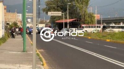 URGENTE: Joven en moto muere arrollado por una camioneta de lujo