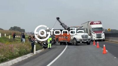 URGENTE: Conductor de camión pierde el control, queda atrapado y muere quemado