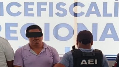 ENFERMO: Reparador de celulares robaba fotos de clientas y las compartía en redes