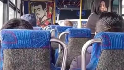 VIDEO: ‘¡Son 12, no 14!’; usuarios reclaman aumento ilegal del pasaje en Edomex