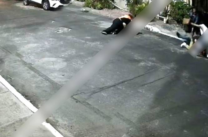 VIDEO: Familias desatan pelea campal por un simple conflicto vial