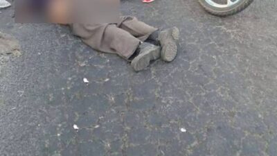 TERRIBLE: Señor bajaba el puente con un triciclo y termina arrollado