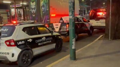 VIDEO: Intentan llevarse camioneta de valores; un empleado está involucrado