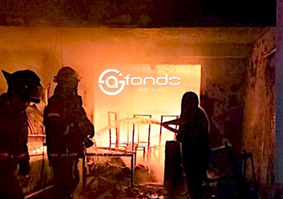 TRAGEDIA. Veladora colocada en ofrenda causa un incendio y muerre una mujer de la tercera edad