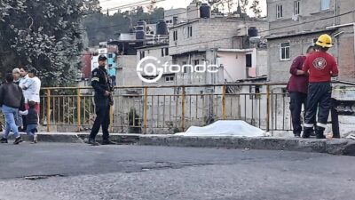 DRAMÁTICO. Hombre cae a canal de aguas negras y muere ahogado en el Estado de México