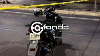 FATAL: Motociclista iba a toda velocidad y se mató contra un poste