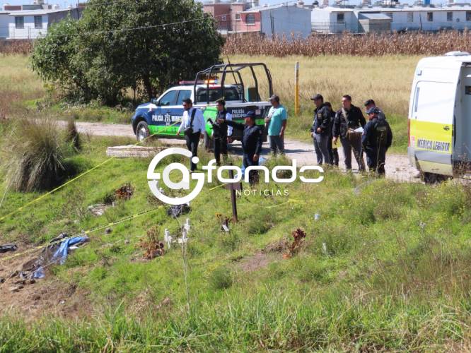 TRAGEDIA. Dos hombres iban en una moto a toda velocidad, salieron volando y murieron entre cruces