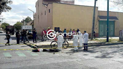 TRAGEDIA. Joven en bicicleta muere arrollado por camión de transporte público que invadió la ciclovía