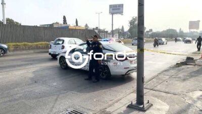 URGENTE: Caído al amanecer; motociclista queda sin vida tendido en el asfalto