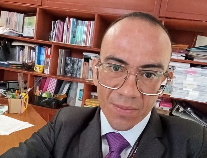 ATENCIÓN: Olaff es maestro de primaria, habló por teléfono con su papá y desapareció