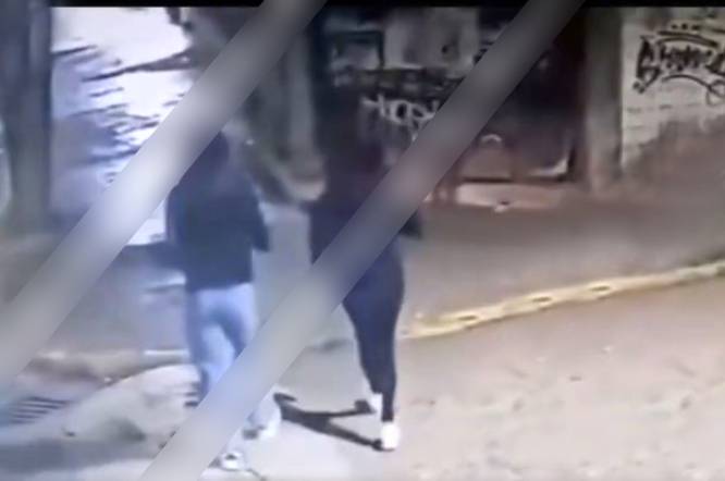 VIDEO: Taxista persigue a dos jovencitas para hacerles tocamientos en Edomex