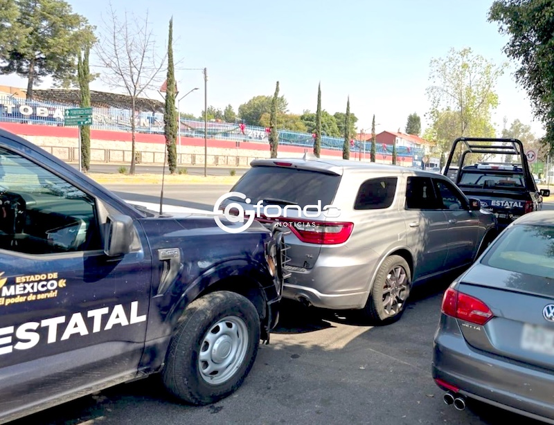 DINERAL. Iván y José son detenidos con armas de fuego y 37 millones de pesos en efectivo