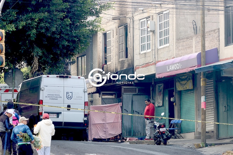 TRISTEZA. Se quema una papelería en Navidad; mueren dos hermanas y su mamá queda grave