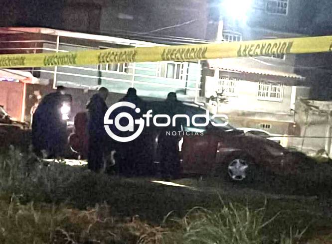 ATAQUE: Sujetos acribillan a dos hombres que estaban en un compacto