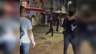 VIDEO: Mexicanos y argentinos arman batalla campal afuera de un antro