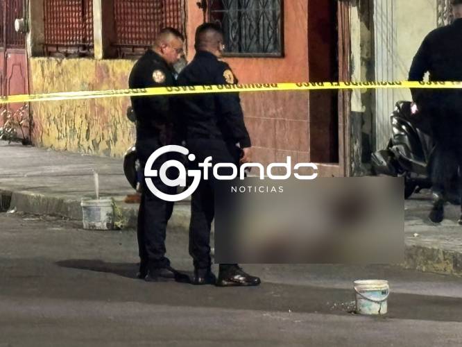 VIDEO. Sicarios en motocicleta disparan contra dos hombres en Peralvillo; un señor de 60 años murió en el ataque