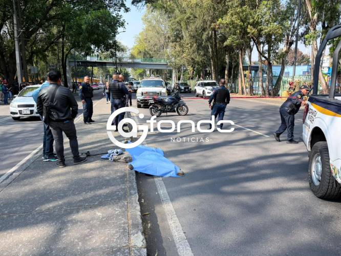 TRAGEDIA. Adulto mayor intenta cruzar la avenida cerca de un puente y un motociclista lo arrolló