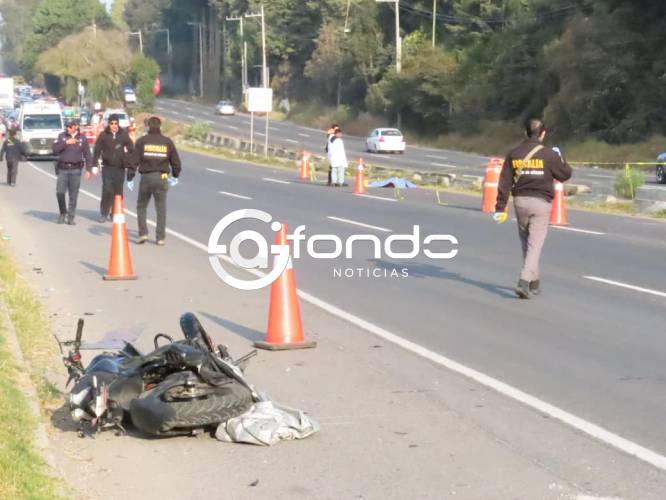DOBLE TRAGEDIA. Felipe murió al caer de su moto y Fernando al volcar en su auto por esquivar el cuerpo