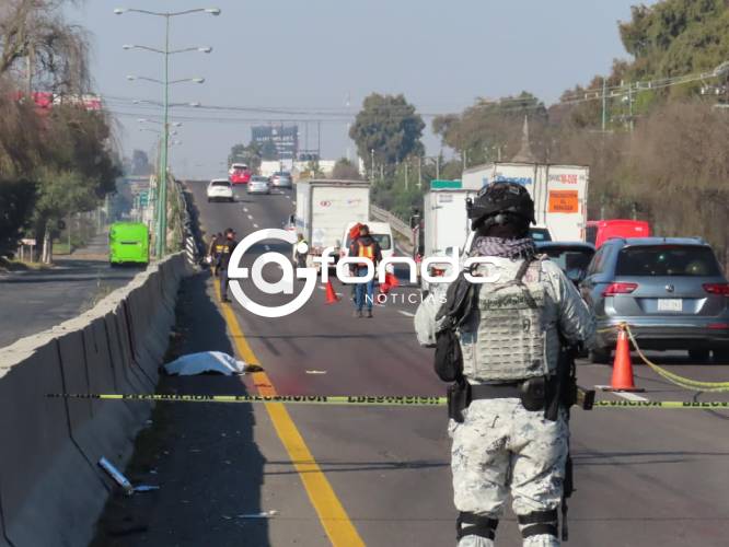 TRAGEDIA. Hombre intenta cruzar la carretera y su cuerpo quedó irreconocible y solo quedaron sus botas