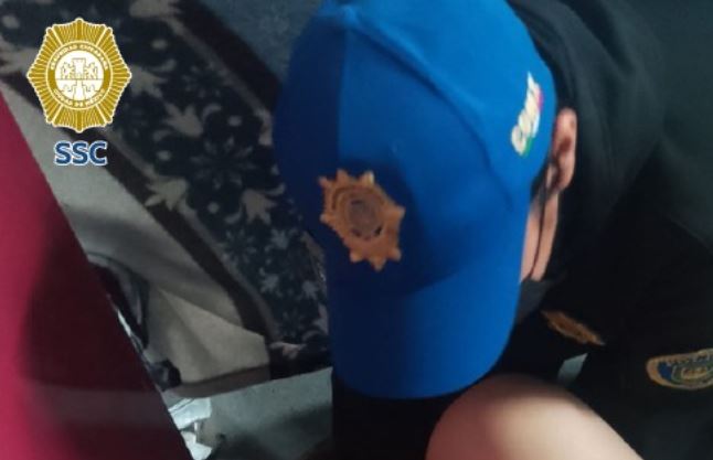 HEROICO: Joven en labor de parto pide ayuda y mujeres policías ‘se ponen la capa’