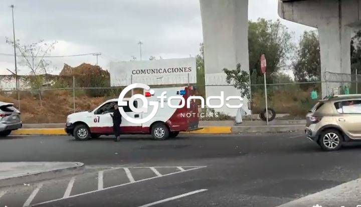 URGENTE: Hombre muere repentinamente en el Circuito Exterior Mexiquense
