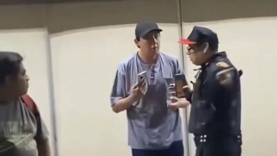 VIDEO: Policía intimida a joven en el Metro porque grababa con su celular