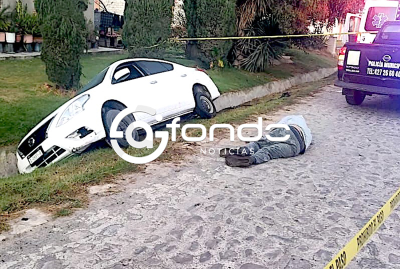 VIOLENCIA. Erick fue asesinado a balazos junto a un automóvil; tenía varios impactos de arma de fuego