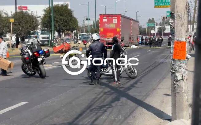 URGENTE: Ángel repartía masa en su moto y hoy murió arrollado por un tráiler