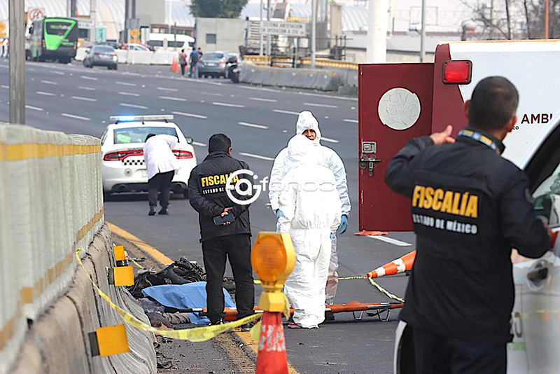 DRAMÁTICO. José Vicente murió en la autopista; otros motociclistas le rindieron un homenaje espontáneo