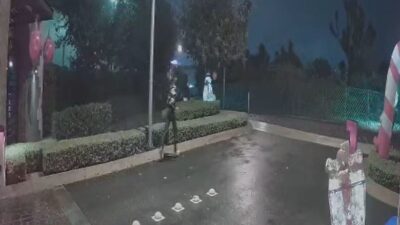 VIDEO: Niña de 12 años sale sola de noche y desaparece misteriosamente