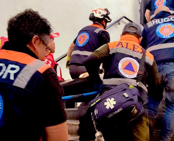 VIDEO: Mujer estuvo a punto de morir al caer a las vías del Metro
