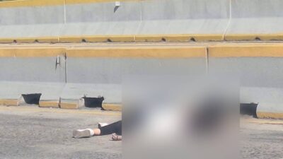 VIDEO: Joven mujer cae de una moto y muere; graban al conductor al escapar